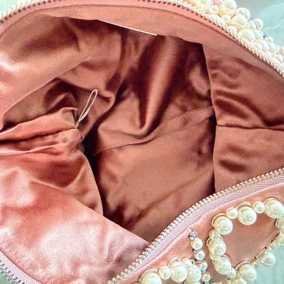 Jimmy Choo Dusty Pink Satin Pearl Embellished Callie Bag - Picture 6 of 8